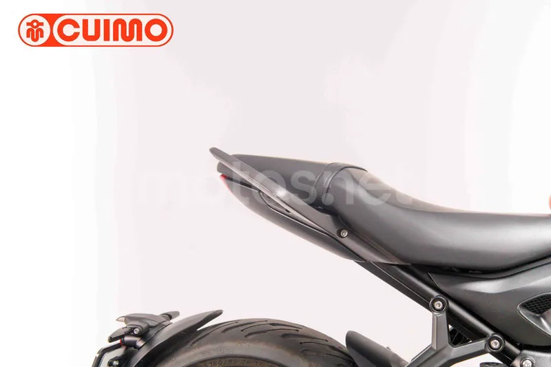 Triumph Trident 660 - Vista 17