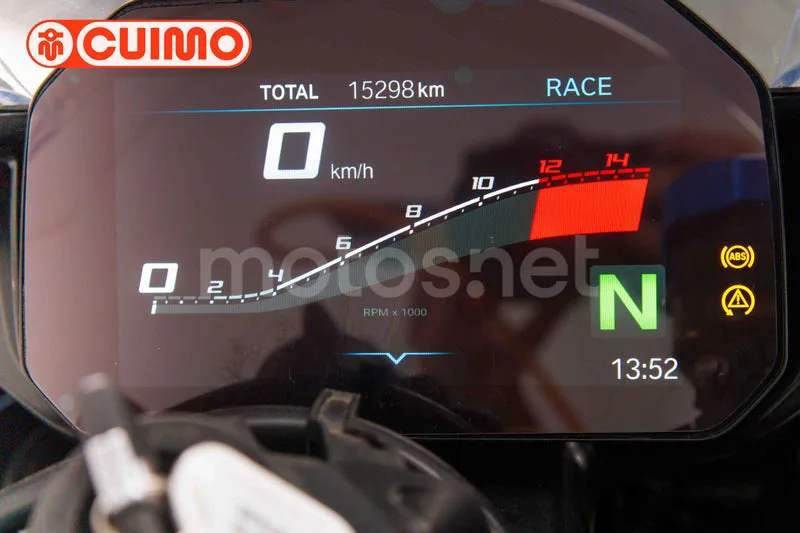 BMW S 1000 RR - Vista 28