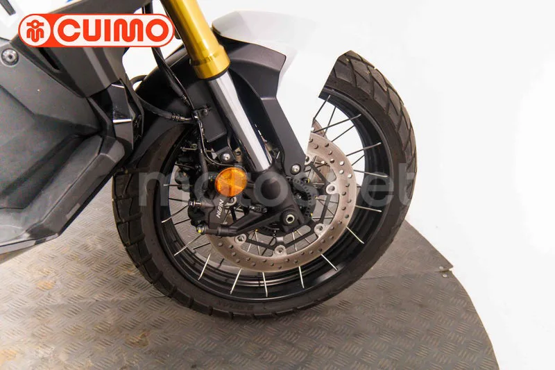 Honda X-ADV - Vista 14