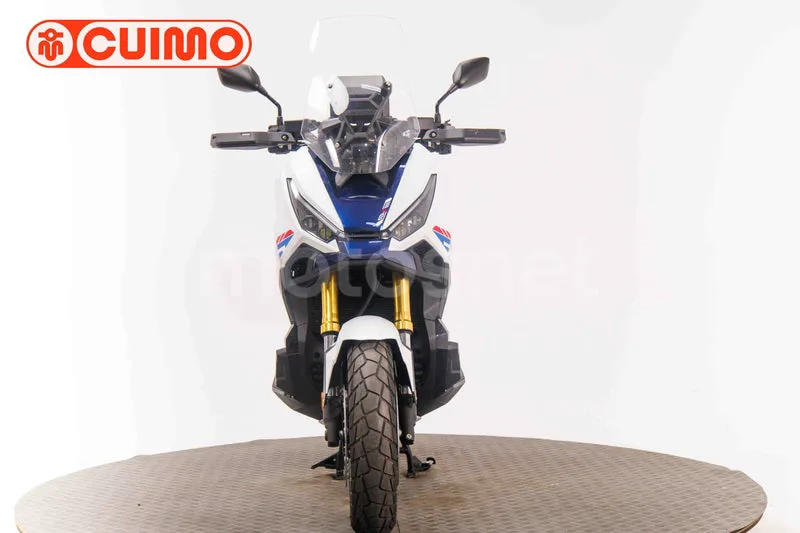 Honda X-ADV - Vista 10