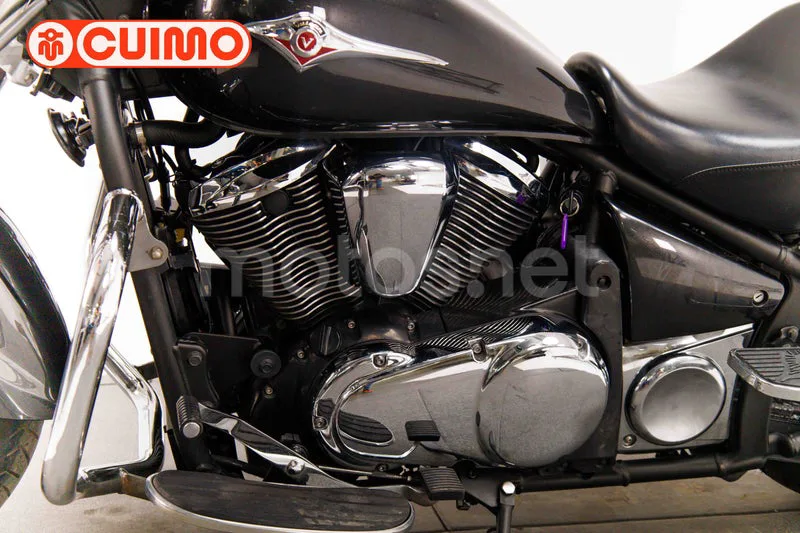Kawasaki VN900 Classic - Vista 24
