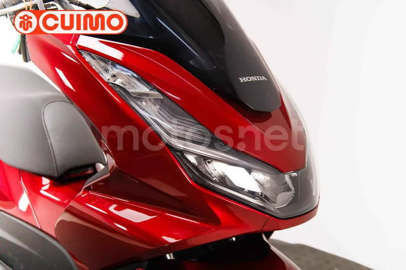 Honda PCX125 - Vista 11