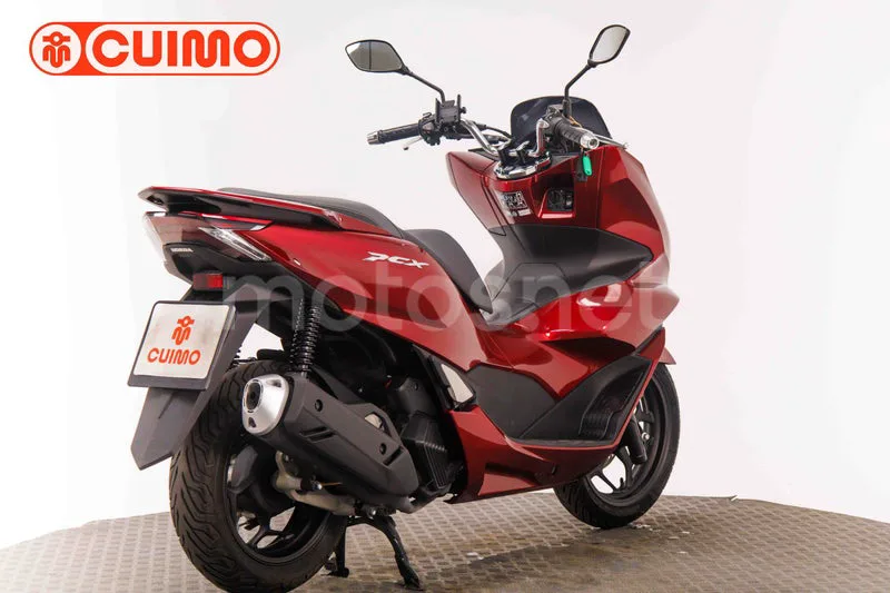 Honda PCX125 - Vista 4