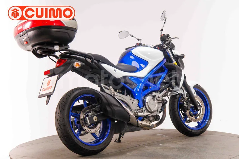Suzuki Gladius 650 - Vista 7