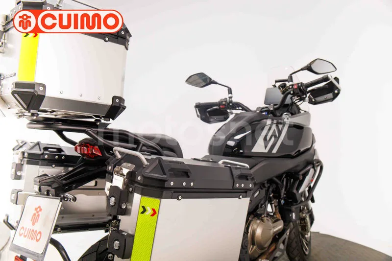 QJ Motor SRT 600 SX - Vista 17