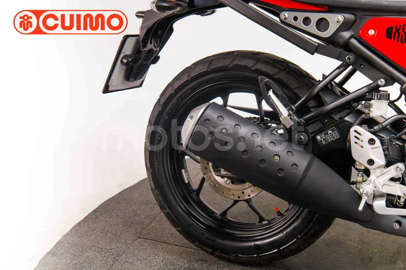 Yamaha XSR125 - Vista 16