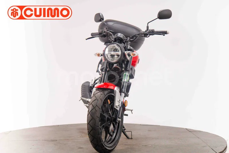 Yamaha XSR125 - Vista 10