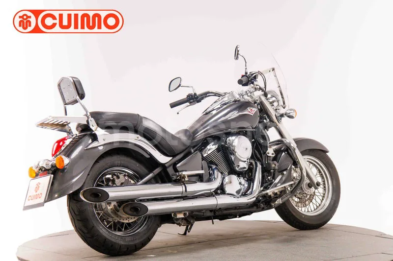 Kawasaki VN900 Classic - Vista 4