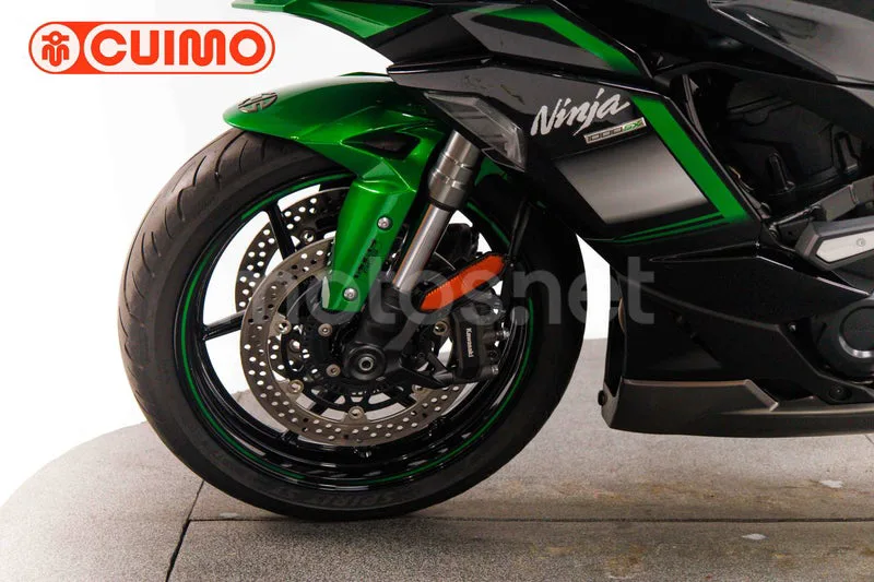 Kawasaki Ninja 1000SX - Vista 21