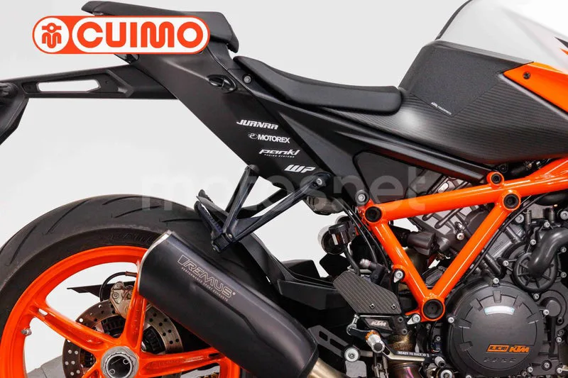 KTM 1290 Super Duke R - Vista 15