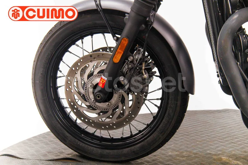 Triumph Bonneville T120 - Vista 36