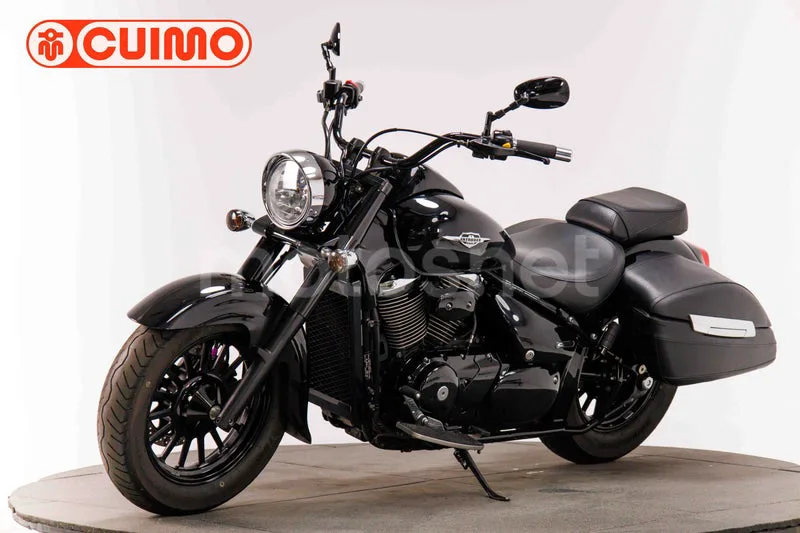 Suzuki Intruder C800 - Vista 9