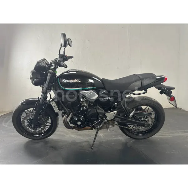 Kawasaki Z650 5399 € 2023 Huelva - 2