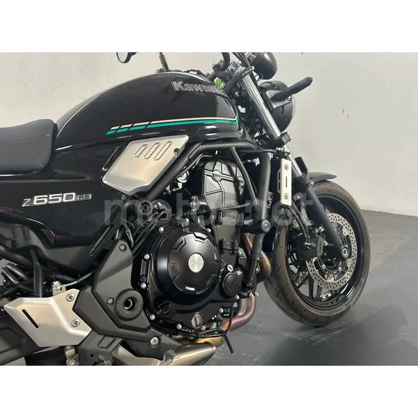 Kawasaki Z650 - Vista 7