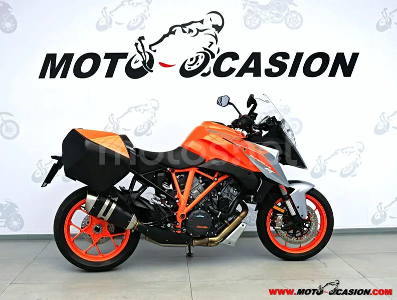 KTM 1290 Super Duke GT 10.750 € 2019 Toledo - 2