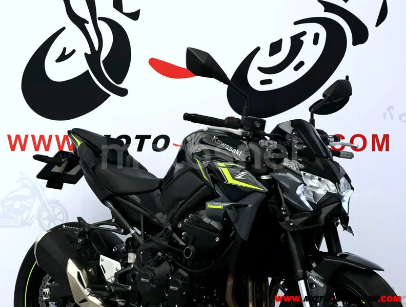 Kawasaki Z900 - Vista 4