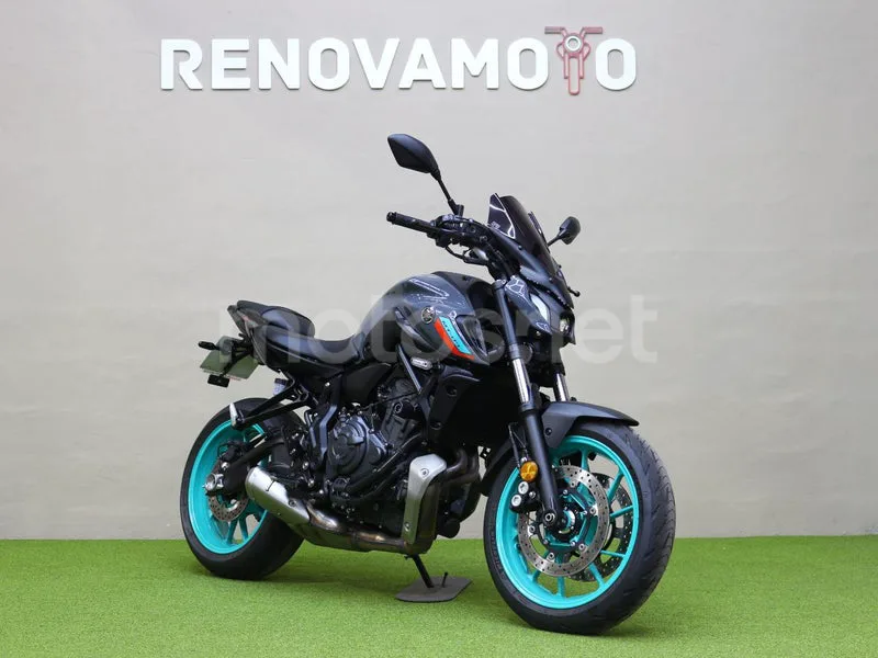 Yamaha MT-07 6100 € 2023 Alicante - 1