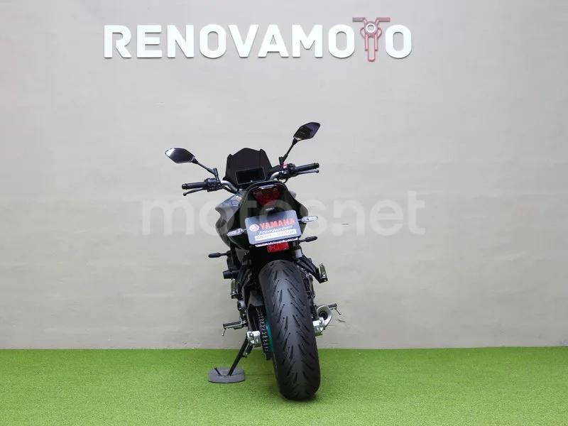Yamaha MT-07 - Vista 3