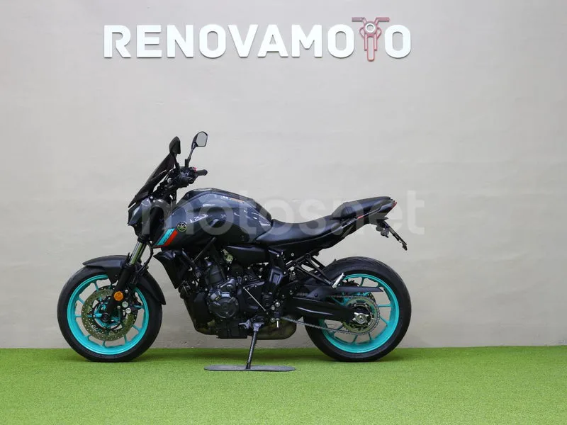 Yamaha MT-07 - Vista 4