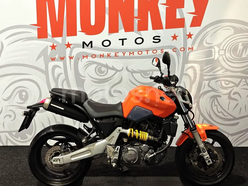 Yamaha MT-03 3400 € 2006 Navarra - 1