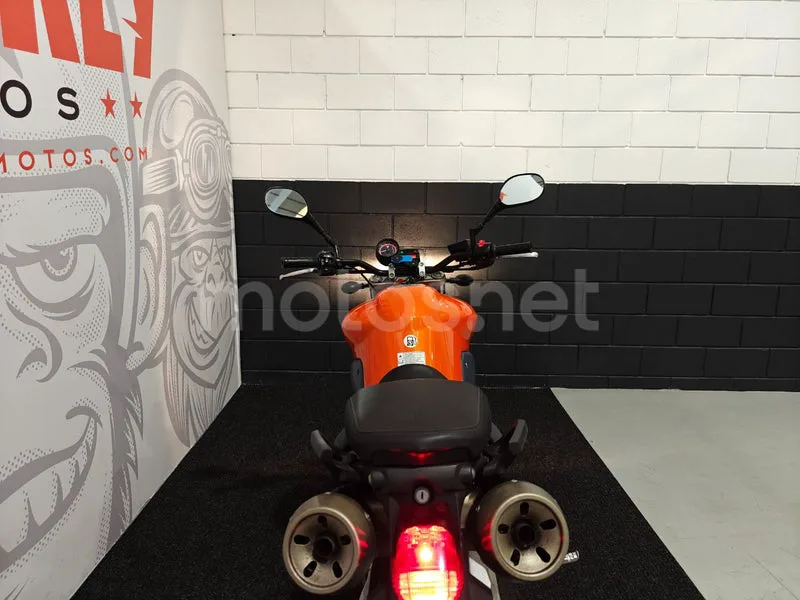Yamaha MT-03 - Vista 10