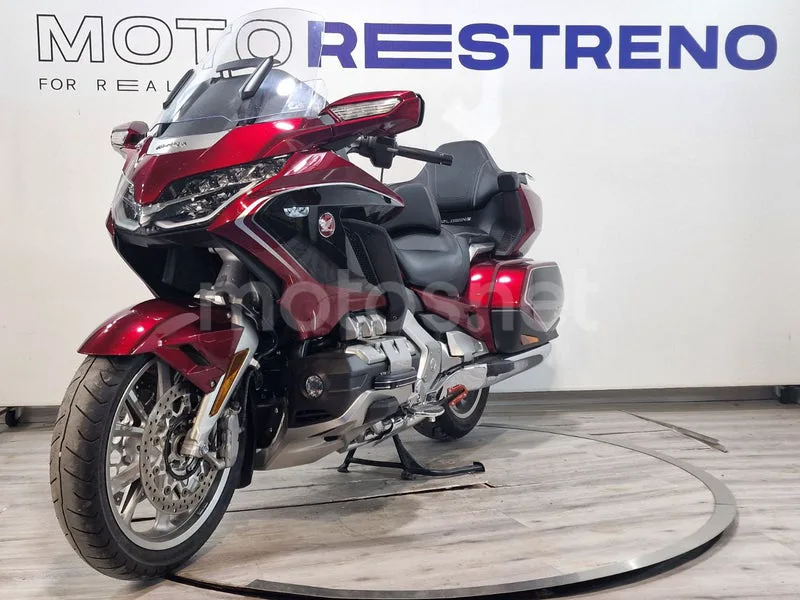 Honda GL1800 Gold Wing 24.995 € 2019 Alicante - 1