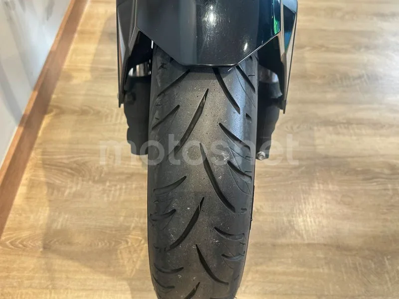 Honda X-ADV - Vista 5