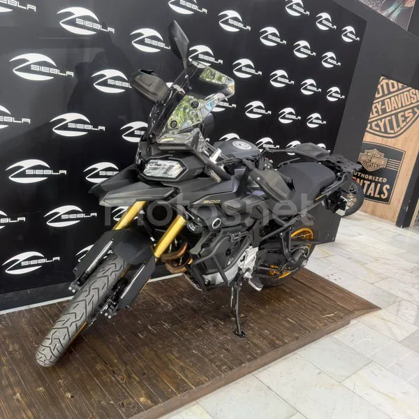 Voge 900DSX - Vista 6