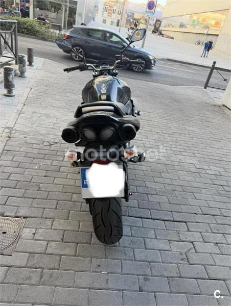 Suzuki GSR600 - Vista 7