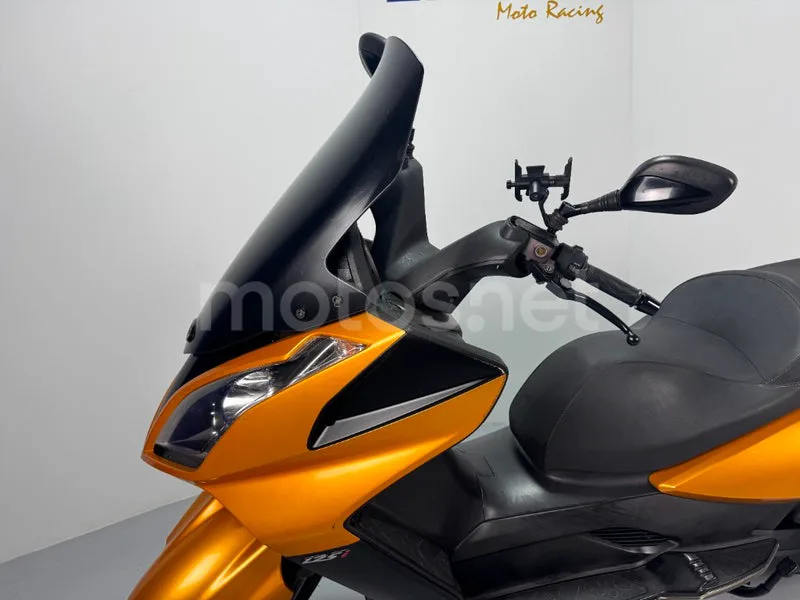 Kymco Super Dink 125 - Vista 16