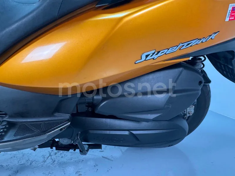Kymco Super Dink 125 - Vista 21