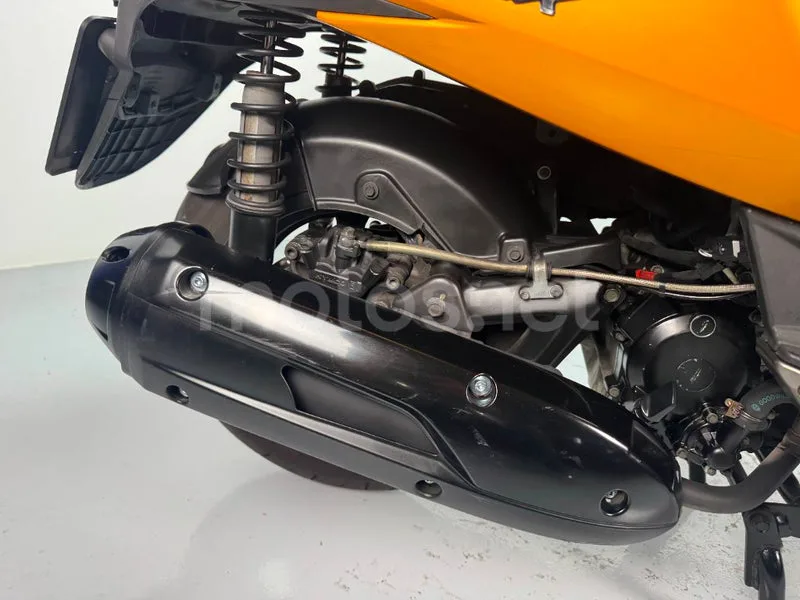 Kymco Super Dink 125 - Vista 7