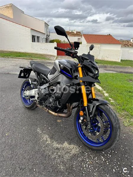 Yamaha MT-09 - Vista 3