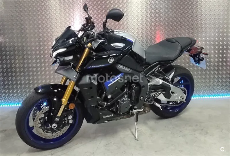 Yamaha MT-10 - Vista 4