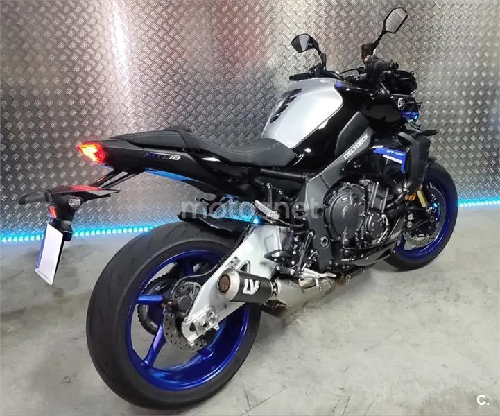 Yamaha MT-10 - Vista 5