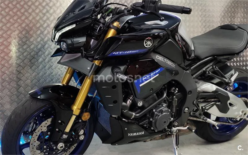 Yamaha MT-10 - Vista 6