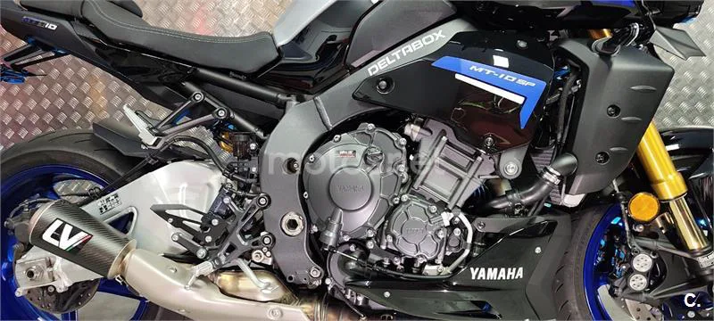 Yamaha MT-10 - Vista 9