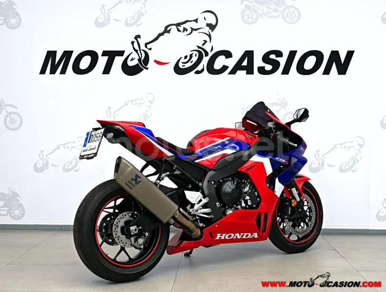 Honda CBR1000RR-R Fireblade - Vista 3
