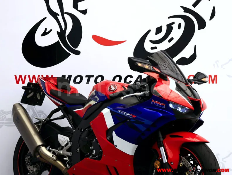 Honda CBR1000RR-R Fireblade - Vista 4