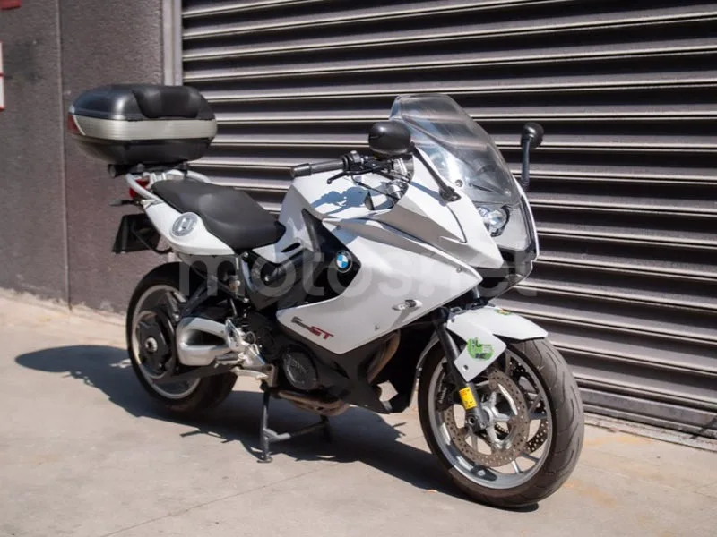 BMW F 800 GT 4900 € 2014 Madrid - 2