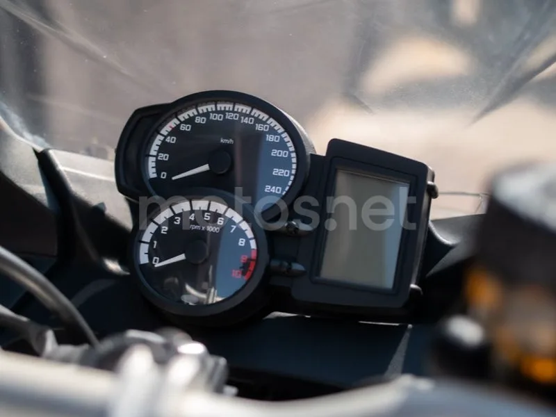 BMW F 800 GT - Vista 8