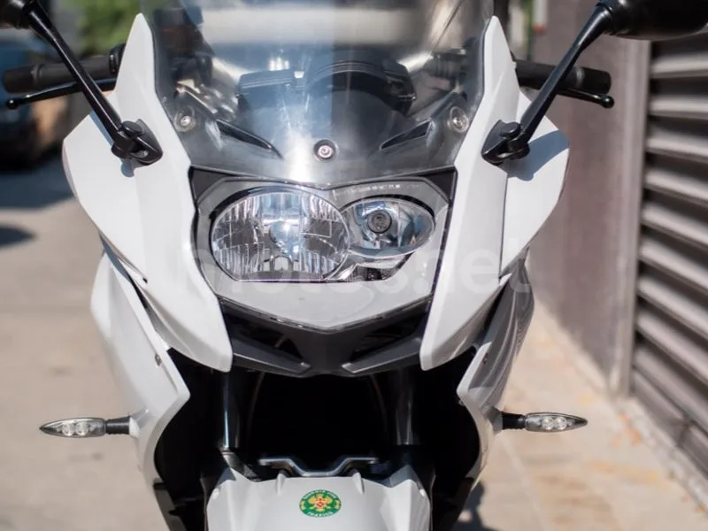 BMW F 800 GT - Vista 10