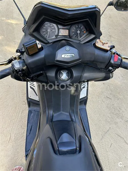 Yamaha TMAX 530 - Vista 6