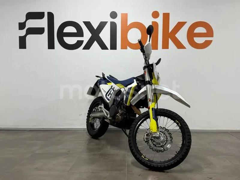 Husqvarna 701 Enduro 6890 € 2021 Barcelona - 1