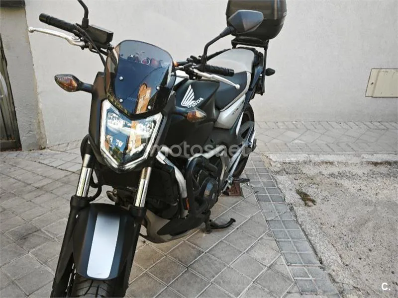 Honda NC750S - Vista 11