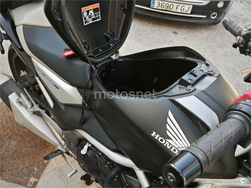 Honda NC750S - Vista 9