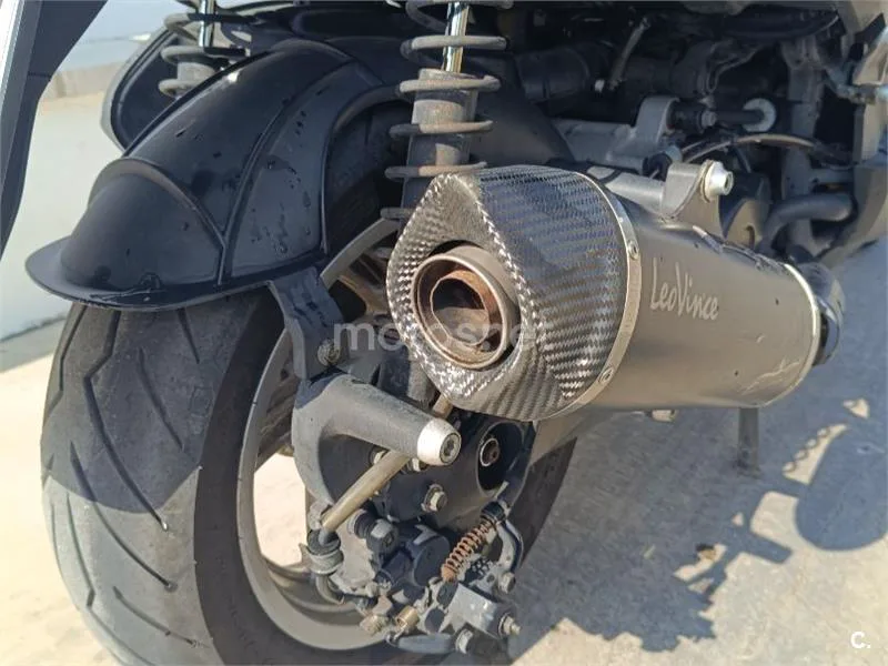 Kymco Xciting 400 - Vista 6
