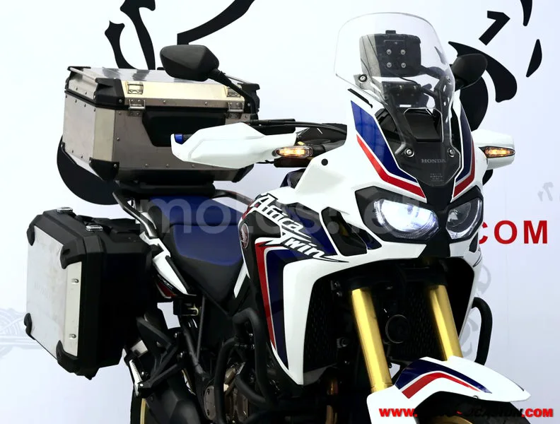 Honda CRF1000L Africa Twin - Vista 4
