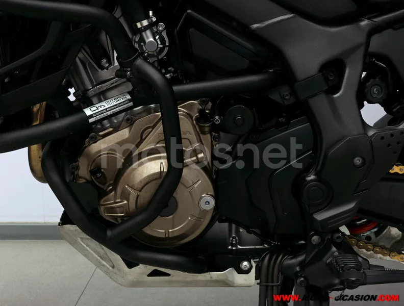 Honda CRF1000L Africa Twin - Vista 10