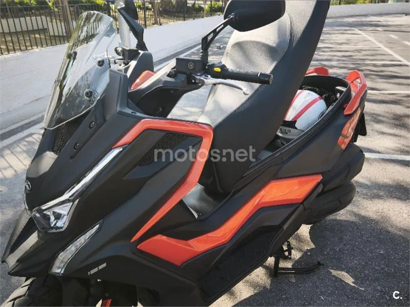Kymco DTX 125 - Vista 11